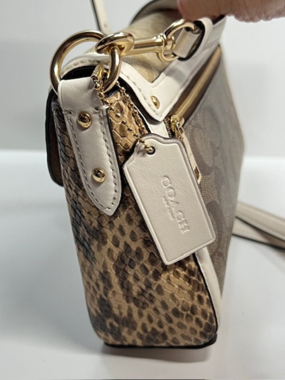 Coach Jade Shoulder Bag in Blocked Signature Canvas/Leather #2723 Lt Khaki/Chalk - Picture 5 of 11